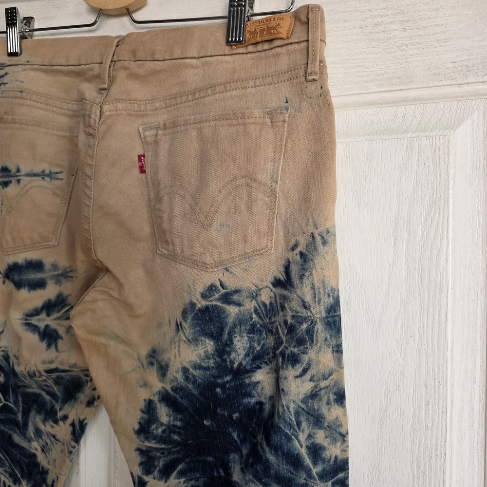 Levi's Beige and Blue Tie-Dye Skinny Jeans